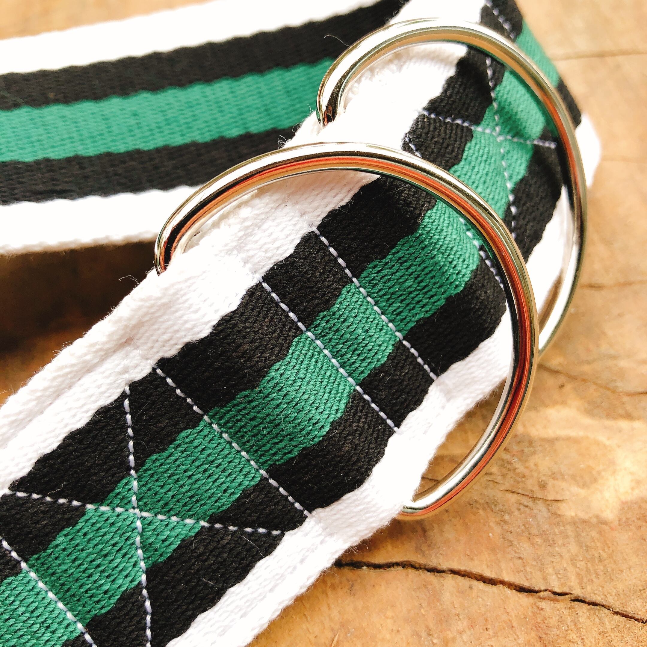 首輪 白緑黒