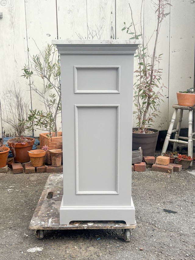 両面化粧間仕切り兼収納キャビネット (大理石天板・アンティーク調家具)W900 輸入住宅向け家具