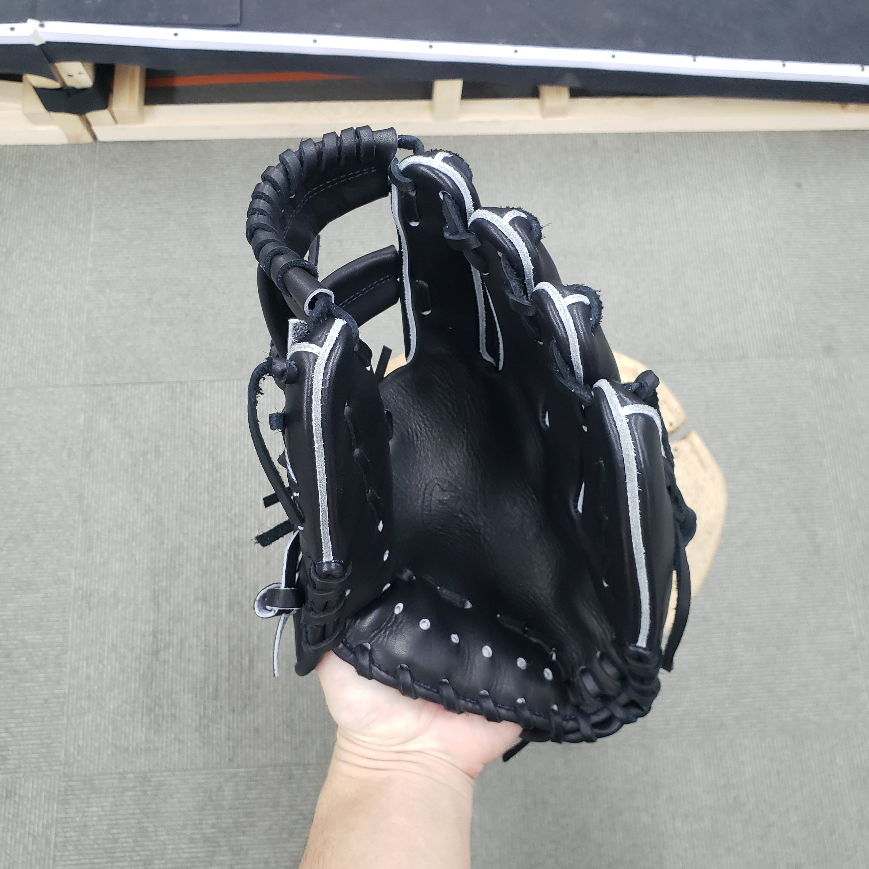 THANK サンク がばいレザー Gabai leather 特殊重心グローブ 肩 THANK サンク がばいレザー Gabai leather 特殊重心グローブ 肩