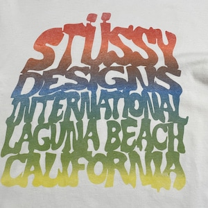 【STUSSY】プリント Tシャツ 白t 半袖 ステューシー カラフル グラデーション stussy designs international laguna beach Californiaメキシコ製 US古着