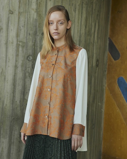 JUNOKAMOTO/embroidery blouse