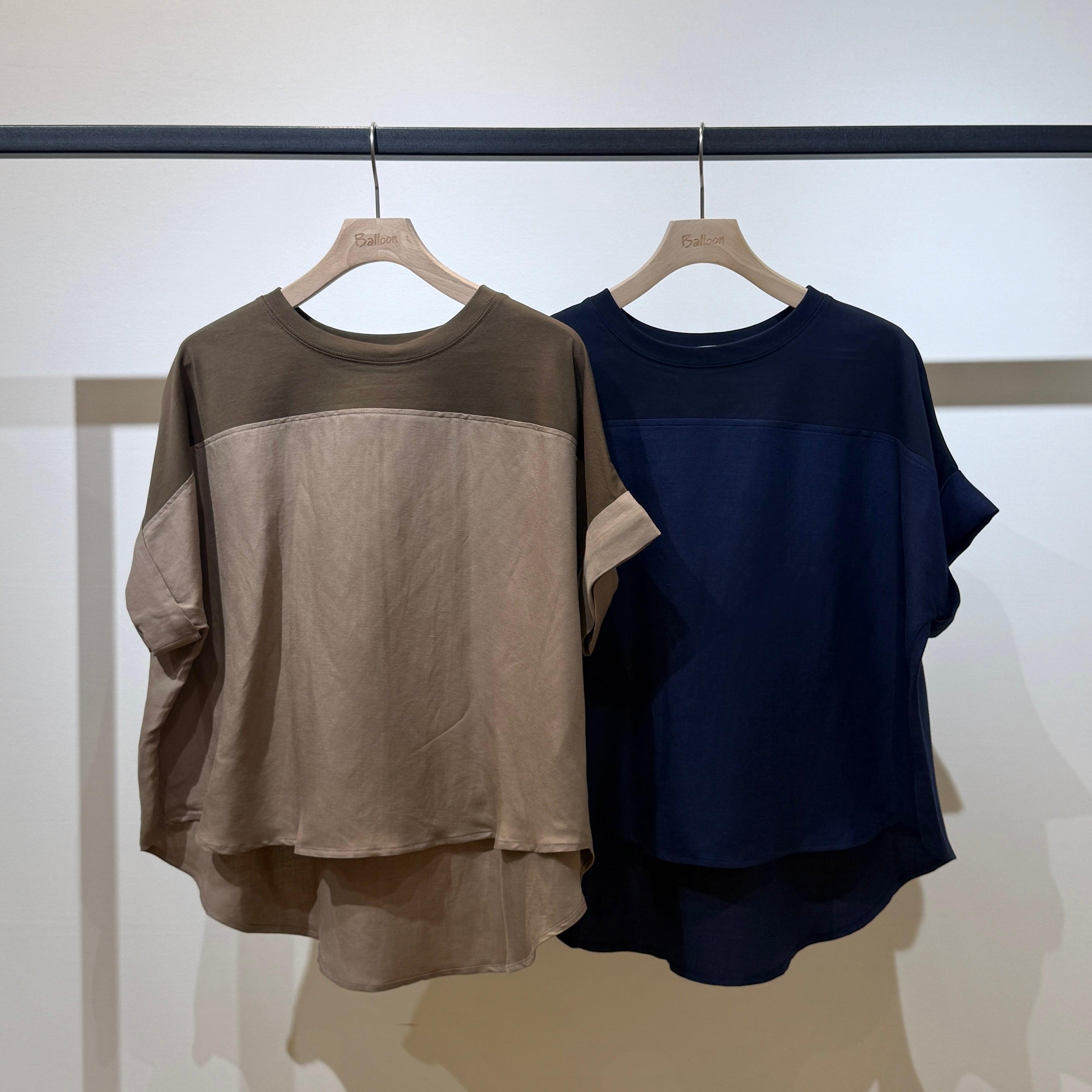 【オンライン限定】麻レーヨン&シルケット天竺ドッキングブラウス