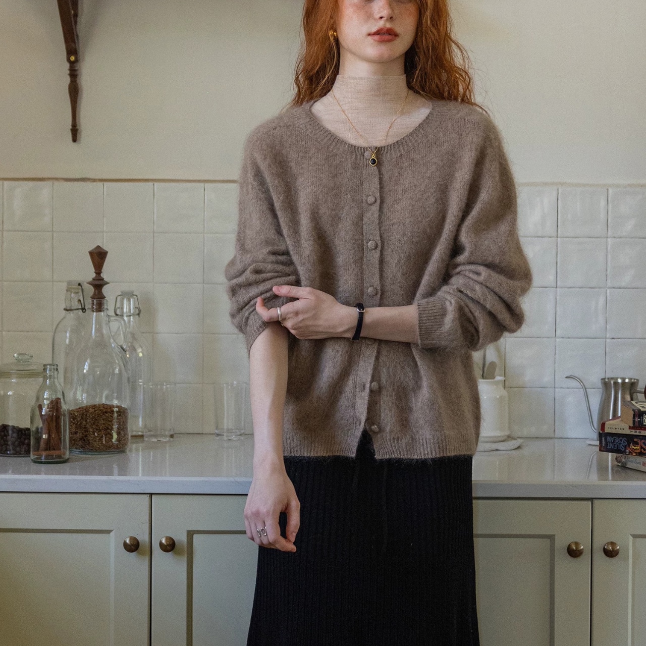Duveteux Crew Neck Knit Cardigan F0819