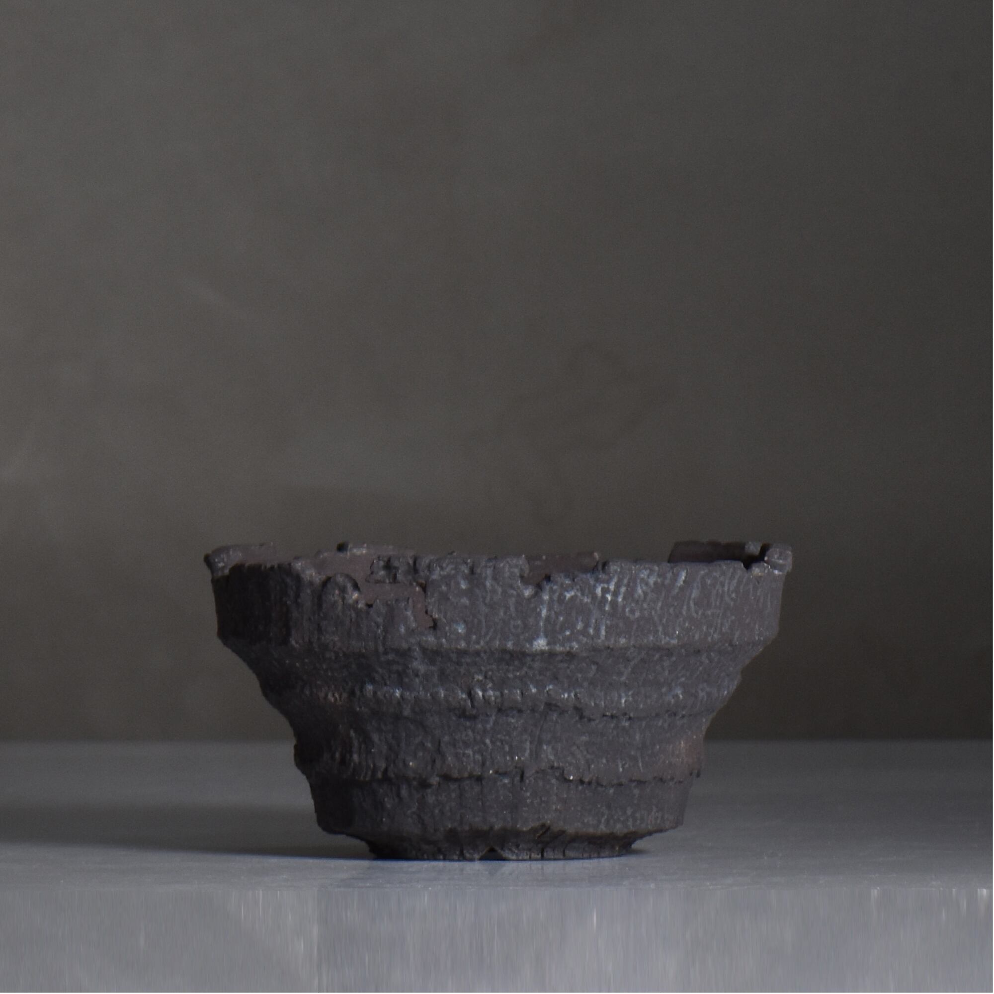 菊地元野 / AVOCADO BORDER ブラック 03/ M / 約φ13cm / 植木鉢