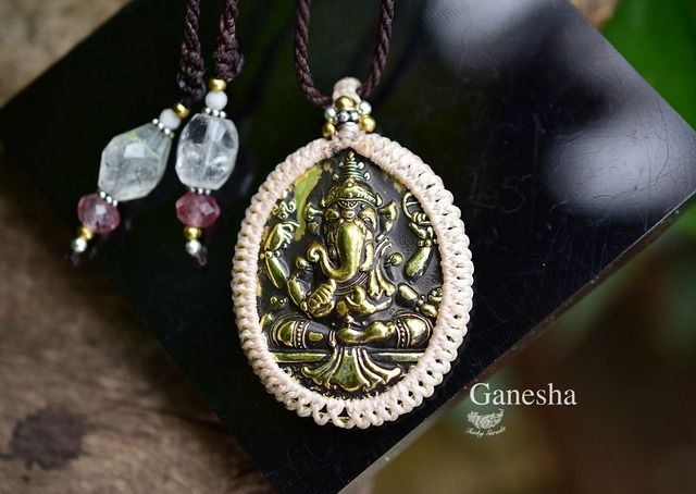 仕事の神様★ガネーシャ マクラメネックレス770