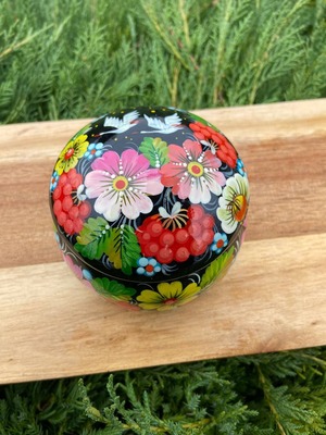 ペトリキウカ塗りのジュエリーボックス（人間国宝ホメンコ作）ウクライナ製