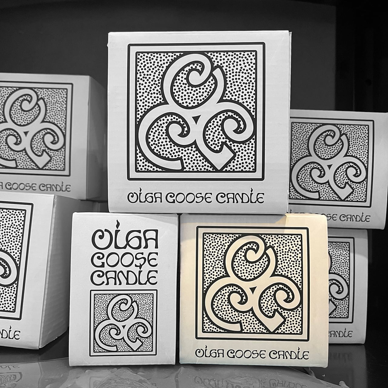 OLGA GOOSE CANDLE：PINK CATS ピンクの猫 | ON SUNDAYS