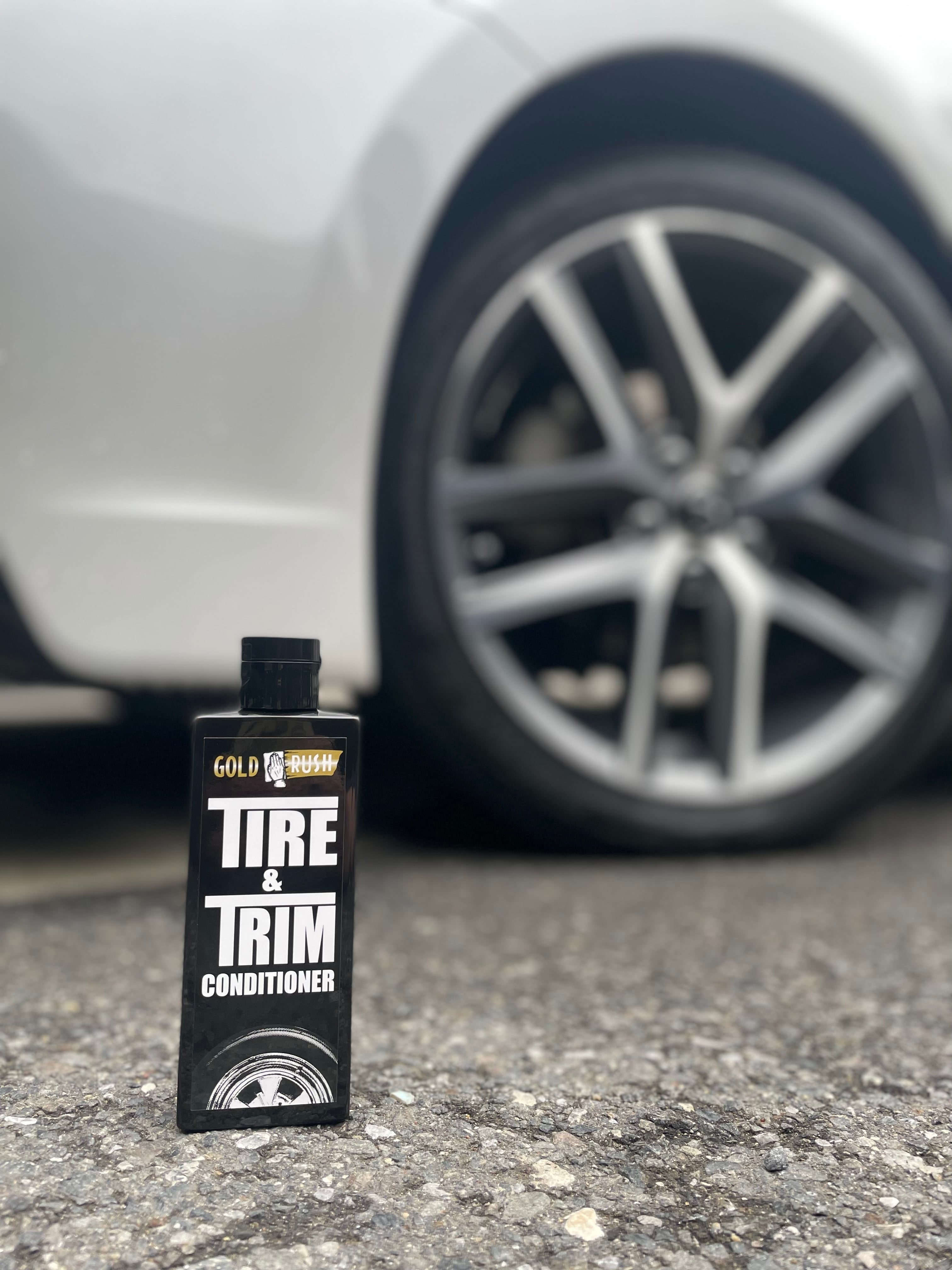 TIRE & TRIM CONDITIONER【GOLD RUSH】水性 タイヤワックス 未 TIRE & TRIM CONDITIONER【GOLD RUSH】水性 タイヤワックス 未