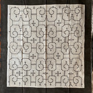 ⚫️15中型白 AAA シピボ族の工芸 風呂敷  ⚫️15中型白 AAA シピボ族の工芸 風呂敷