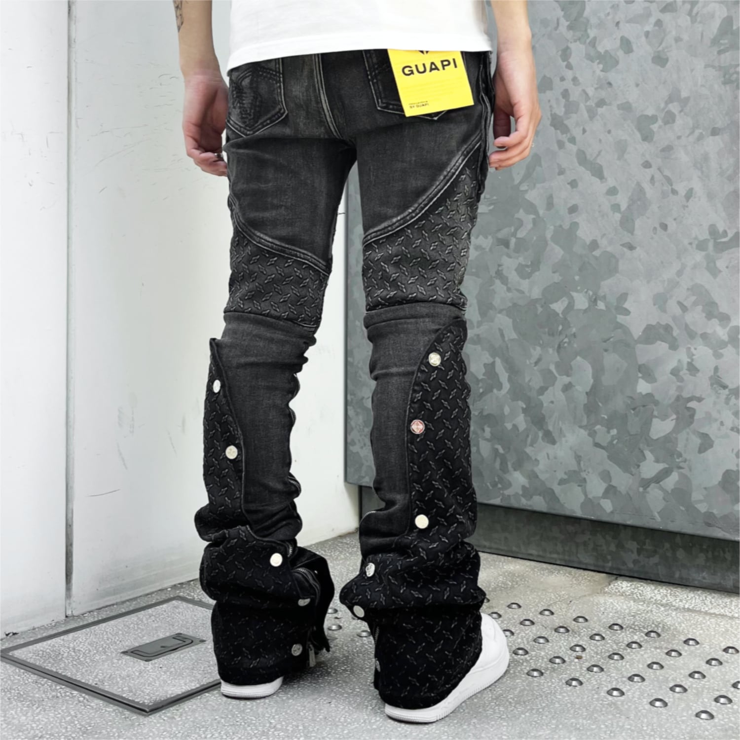 GUAPI / STEEL PLATE DENIM | HOLICK