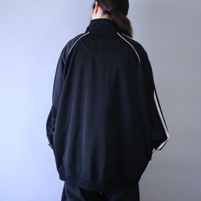 "black×white" good coloring over silhouette track jacket