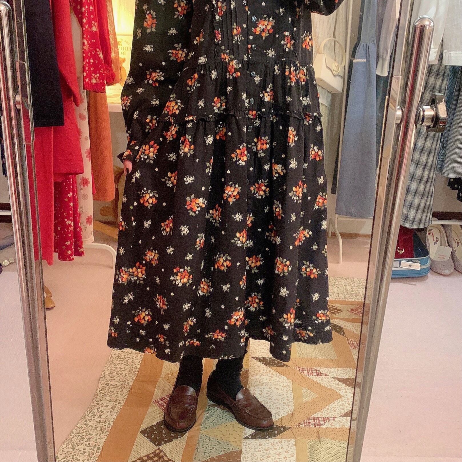 strawberry frill ribbon black one-piece