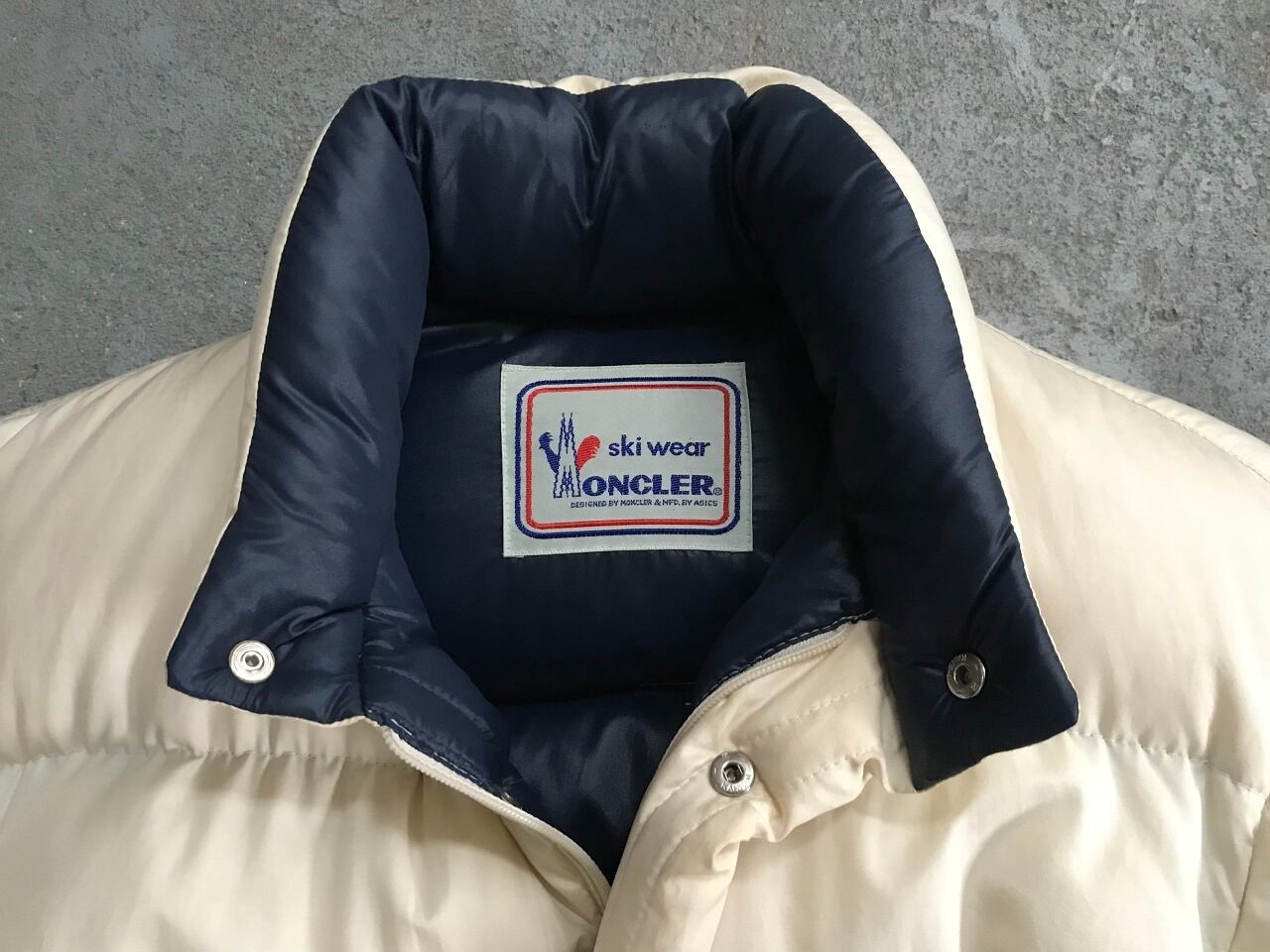 80～90s MONCLER white down jacket | AFTER DARK