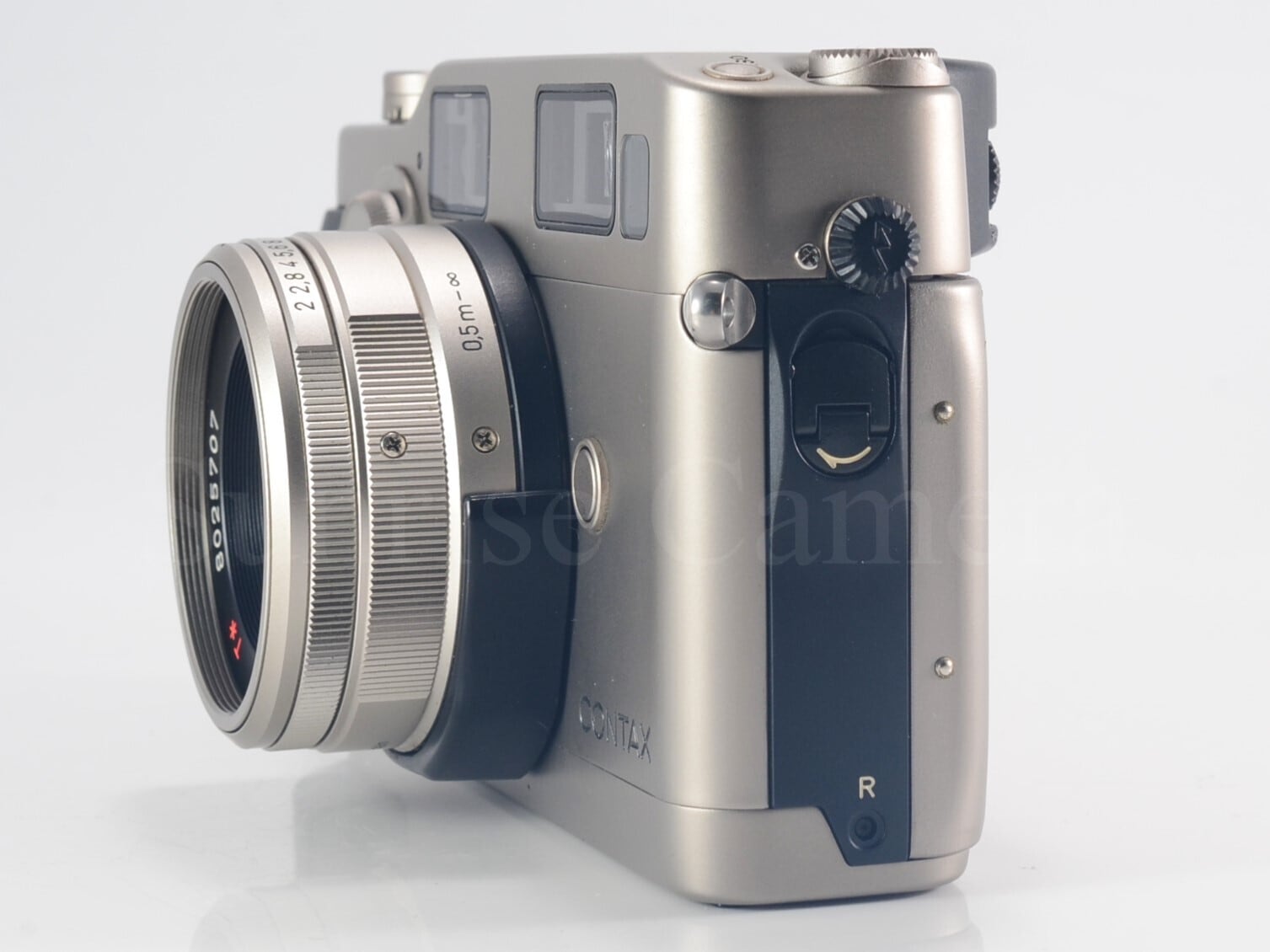 CONTAX G2 / Carl Zeiss T* Planar 35mm F2 整備済 革ケース付