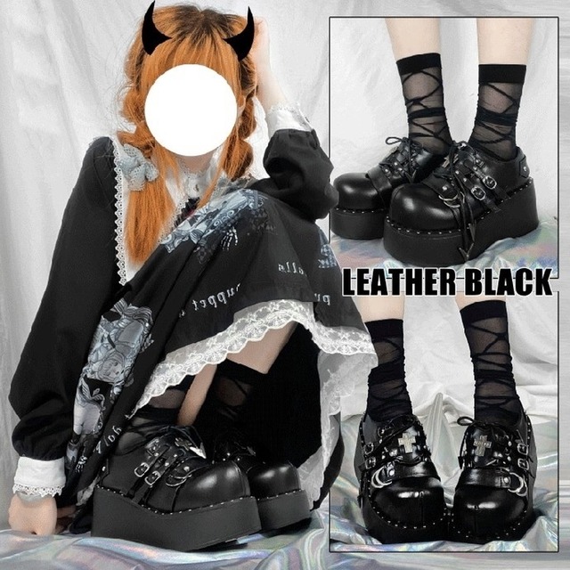 現品限り ブラック艶消し 23.5㎝ ゴスロリ 厚底靴 クロス 十字架 ベルト ヒール高さ7.0cm