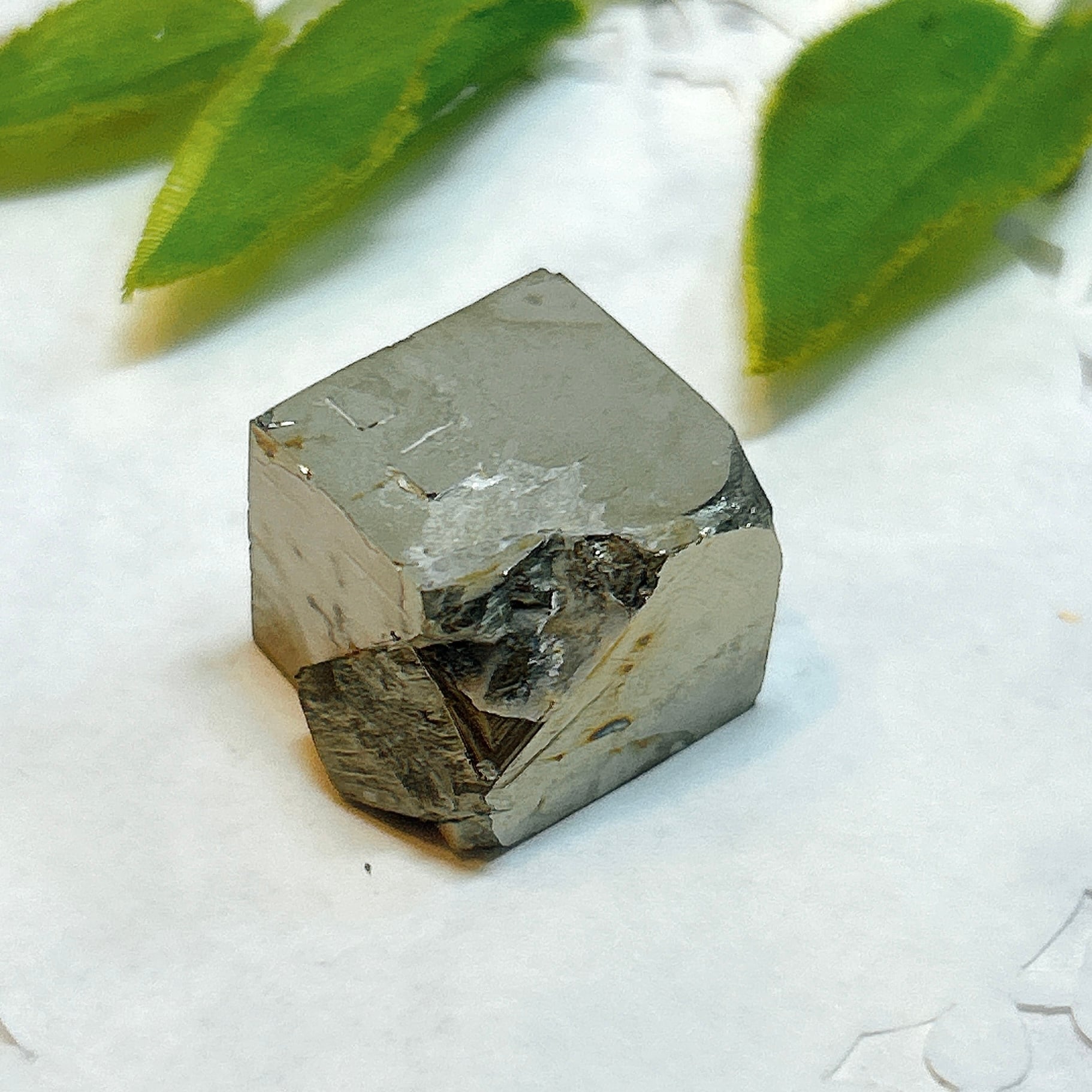 ⭐パイライト（黄鉄鉱） | クリスタル・ワールド御徒町店