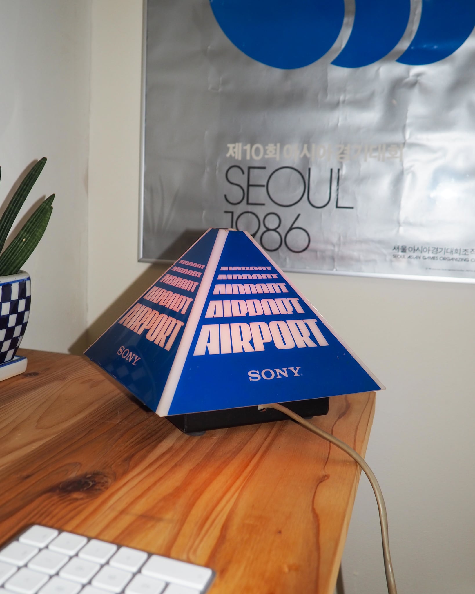 80-90s SONY AIRPORT Promotional Display Light Pyramid Lamp