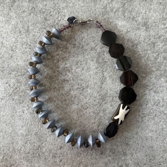 old beads choker