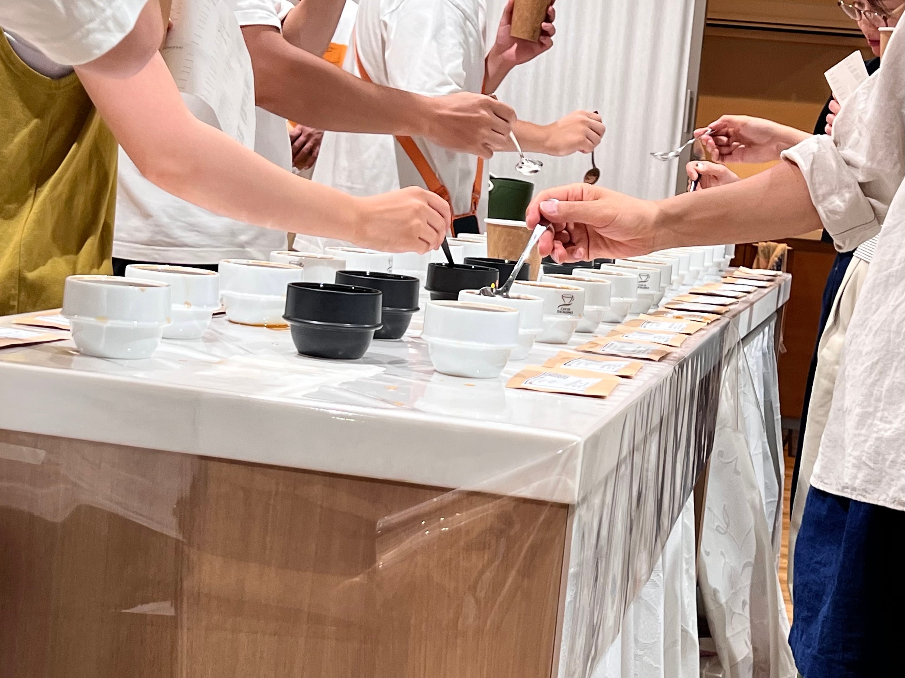 ORIGAMI カッピングボウル ホワイト COEロゴ入り | COFFEE LAB KOMAMEYA