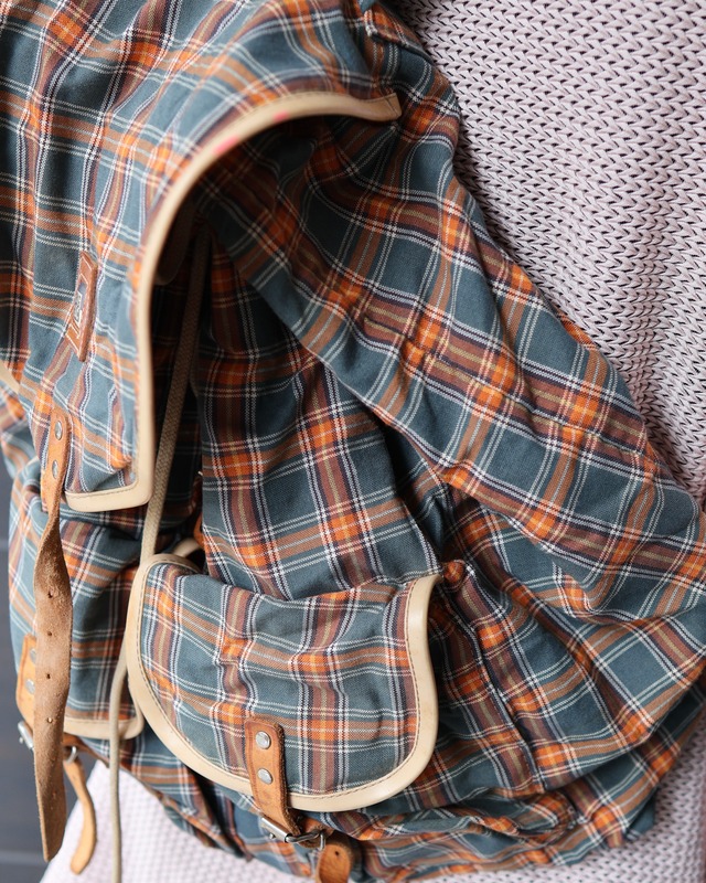 Check design backpack