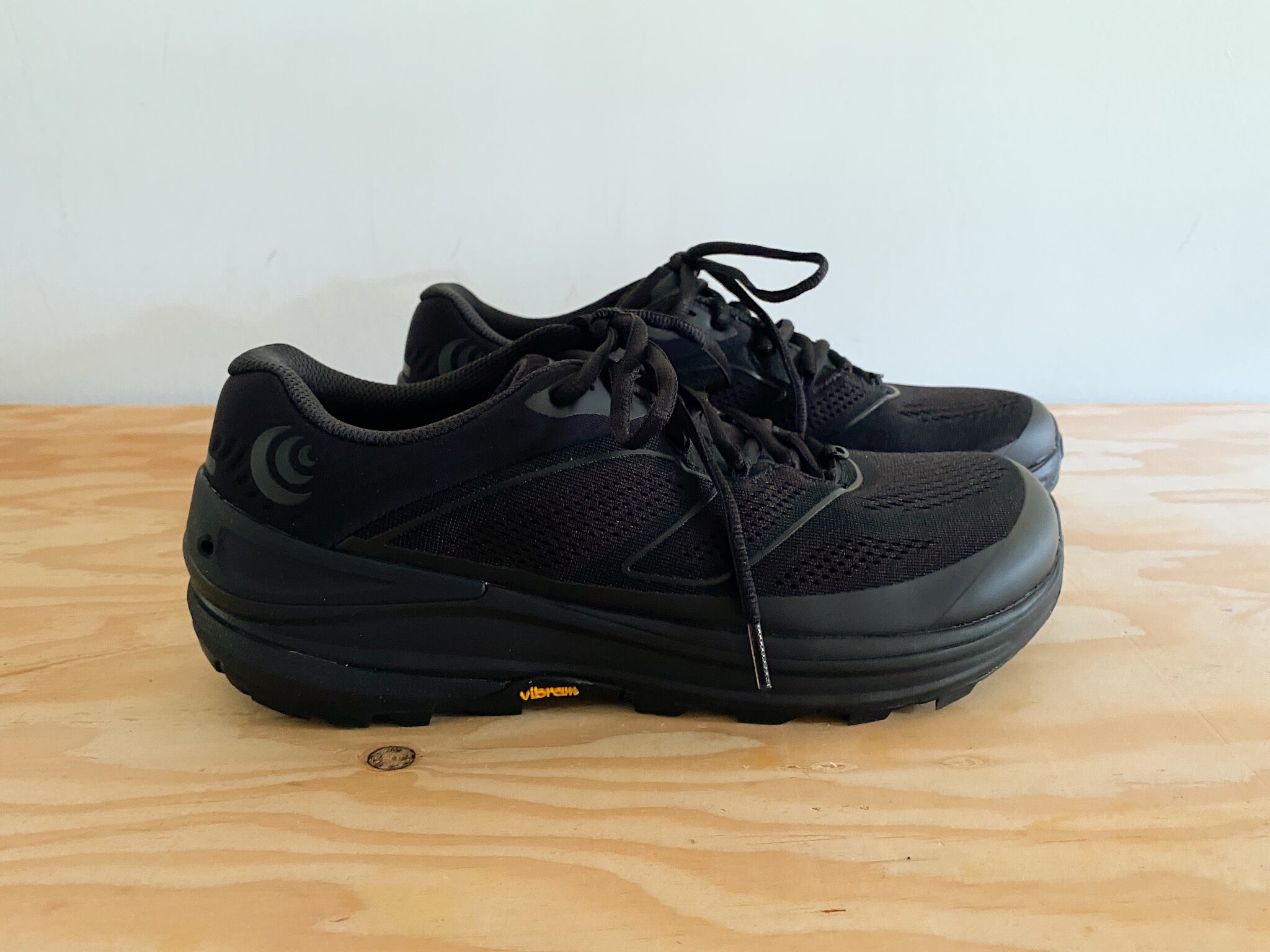 Topo Athletic トポ アスレチック 