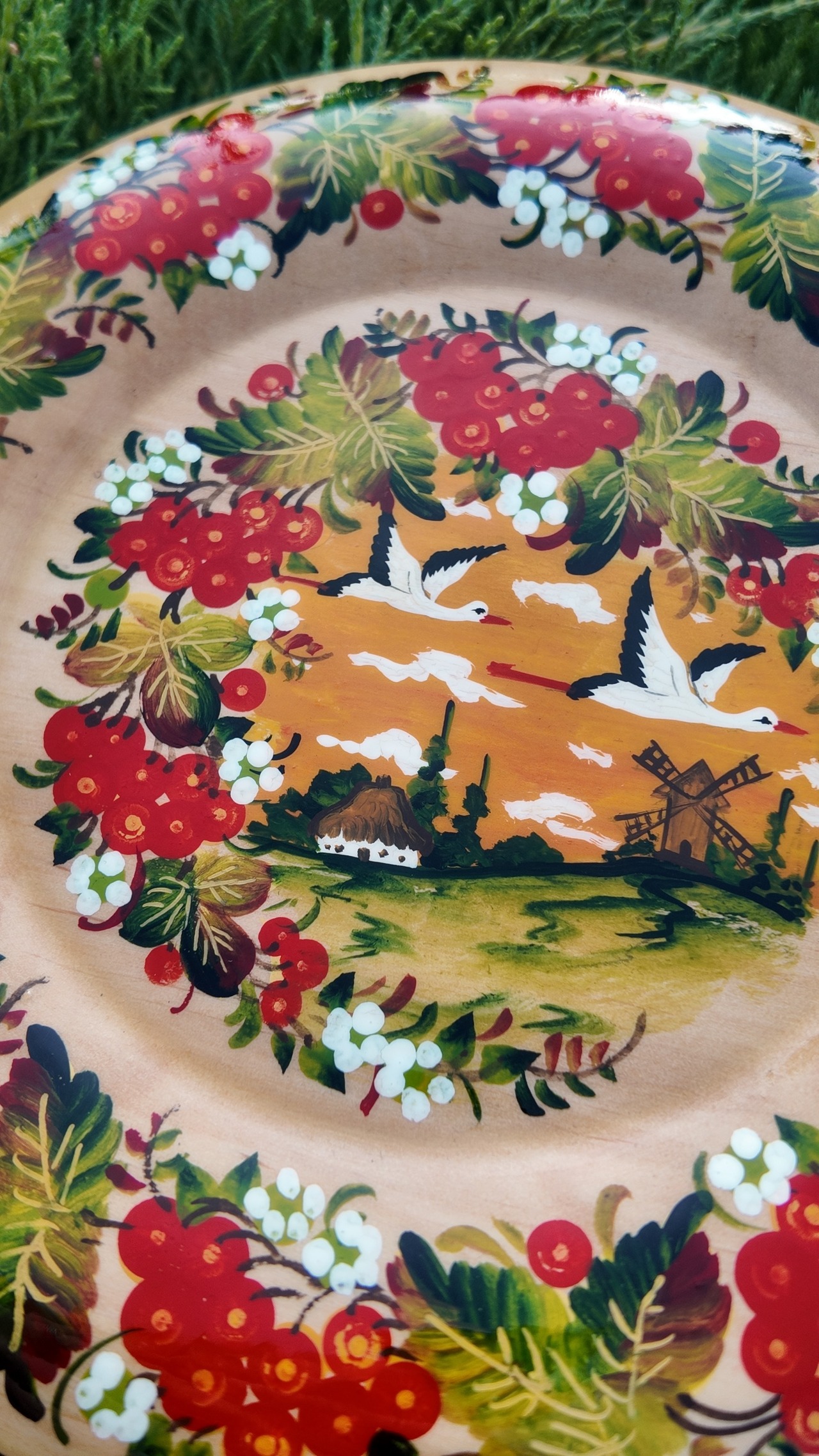ペトリキフカ塗り　木製プレート 2０cm（Yermolayeva作）コウノトリ - 4
