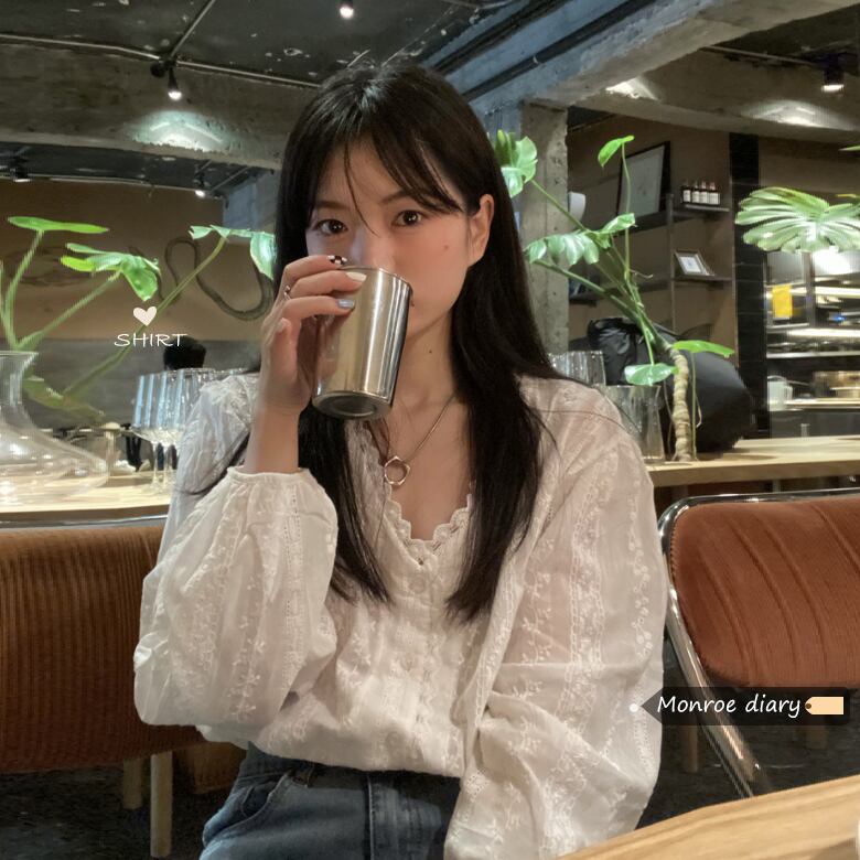 レースサイドホワイトシャツ オータム薄手サマーVネックトップス ロング 大人ガーリー スウィート キュート カジュアル 夏物 秋物 モンロー51760424617