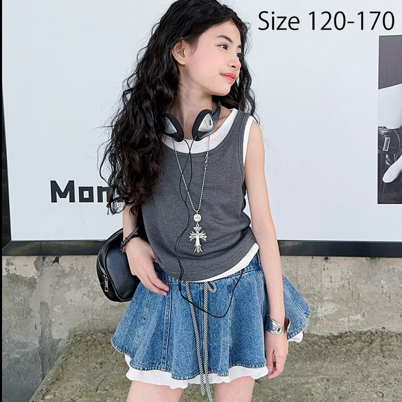 レイヤードノースリーブとジーンズミニスカートのセット