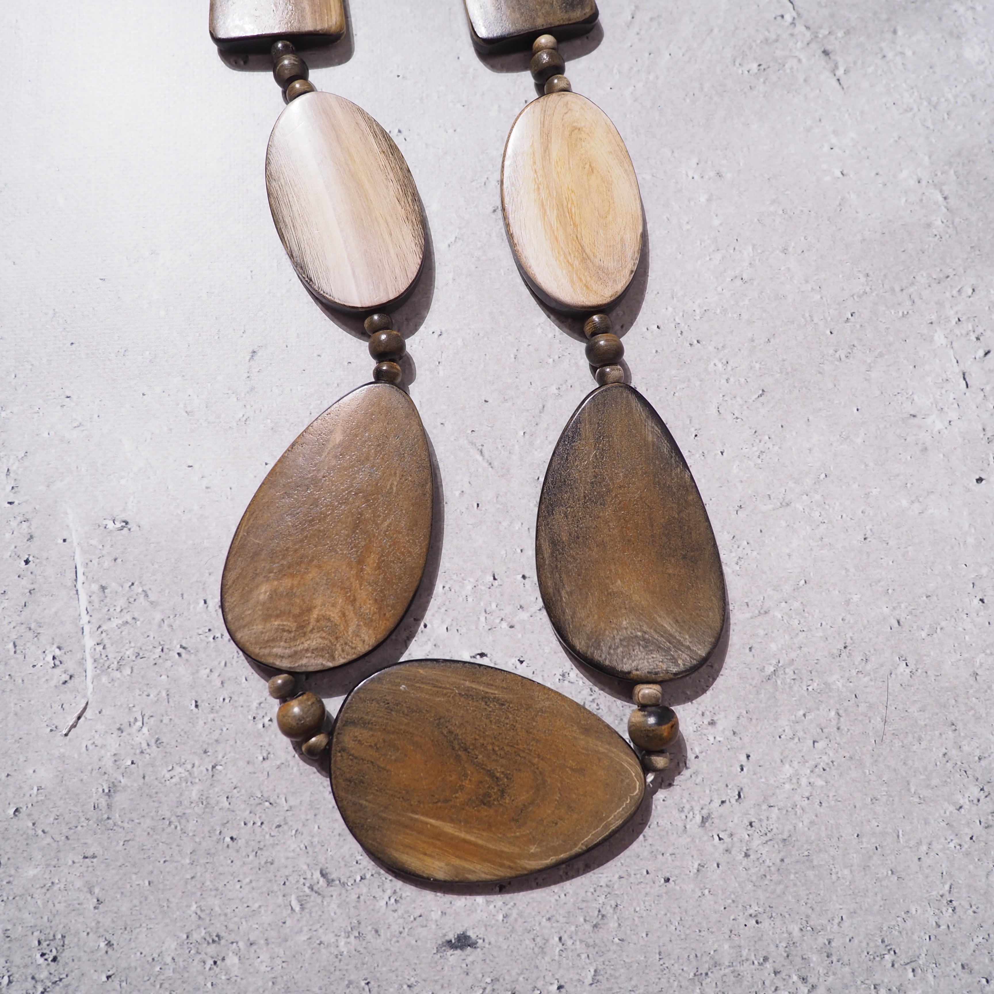 " Unknown " Irregular Wood plate Combination necklace