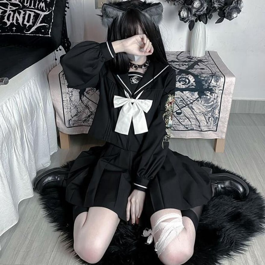 サブカル 服 地雷系 通販 長袖 セーラー服 刺繍 セーラー服 プリーツミニスカート 蝶ネクタイ 暗黒 長袖 ミニ丈 闇かわいい バンギャ