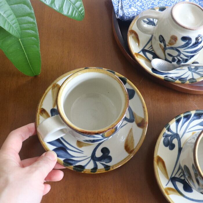 やちむん 陶眞窯 カップ＆ソーサー ゴスアメ唐草 Yachimun Cup and
