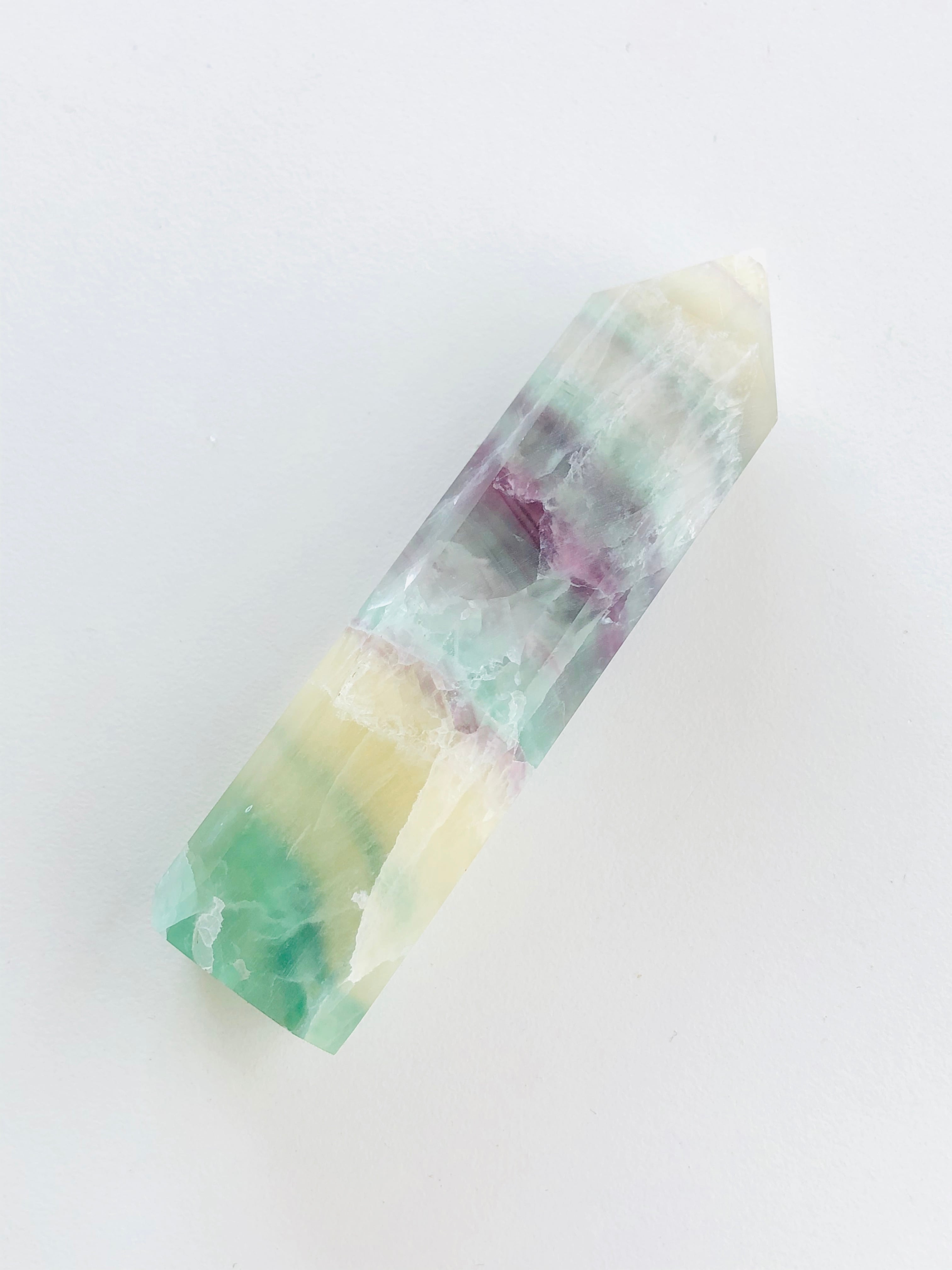 シトリンの大きな塊(虹入り) 繁栄や富をもたらす石！シトリンの大きな塊(虹入り) | 虹色の星