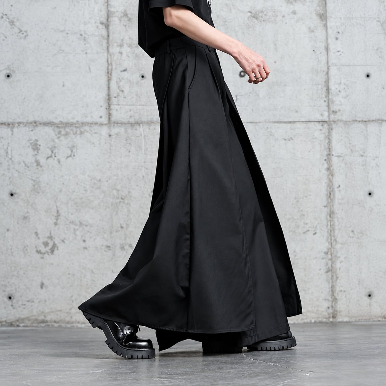 【ORV0001】Layered Wide-Leg Hakama-Style Pants