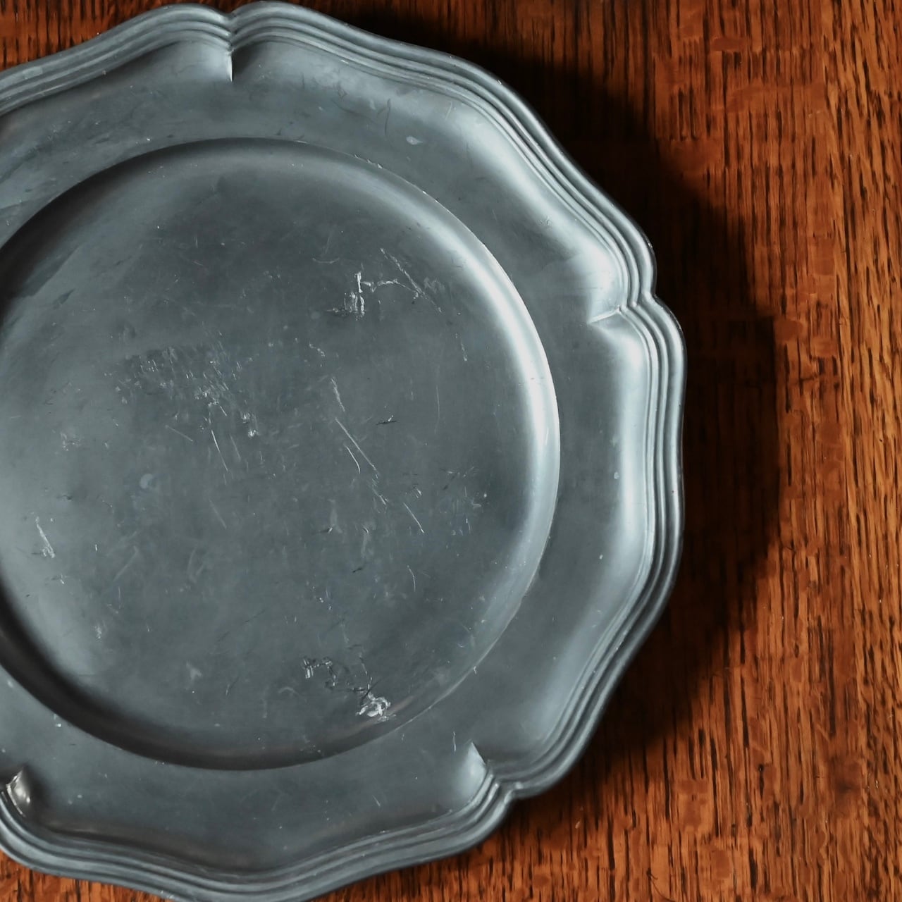 Pewter Plate / ピューター プレート〈 お皿・エタン・収納・店舗什器