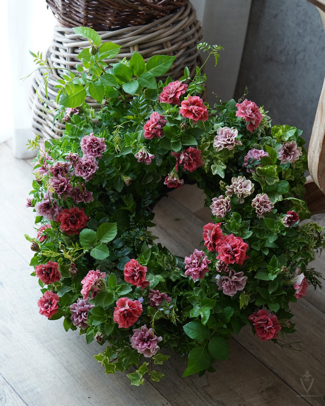 φ35cm＞ワイヤーリース ハンギング リース台 グリーン 【寄せ植え用