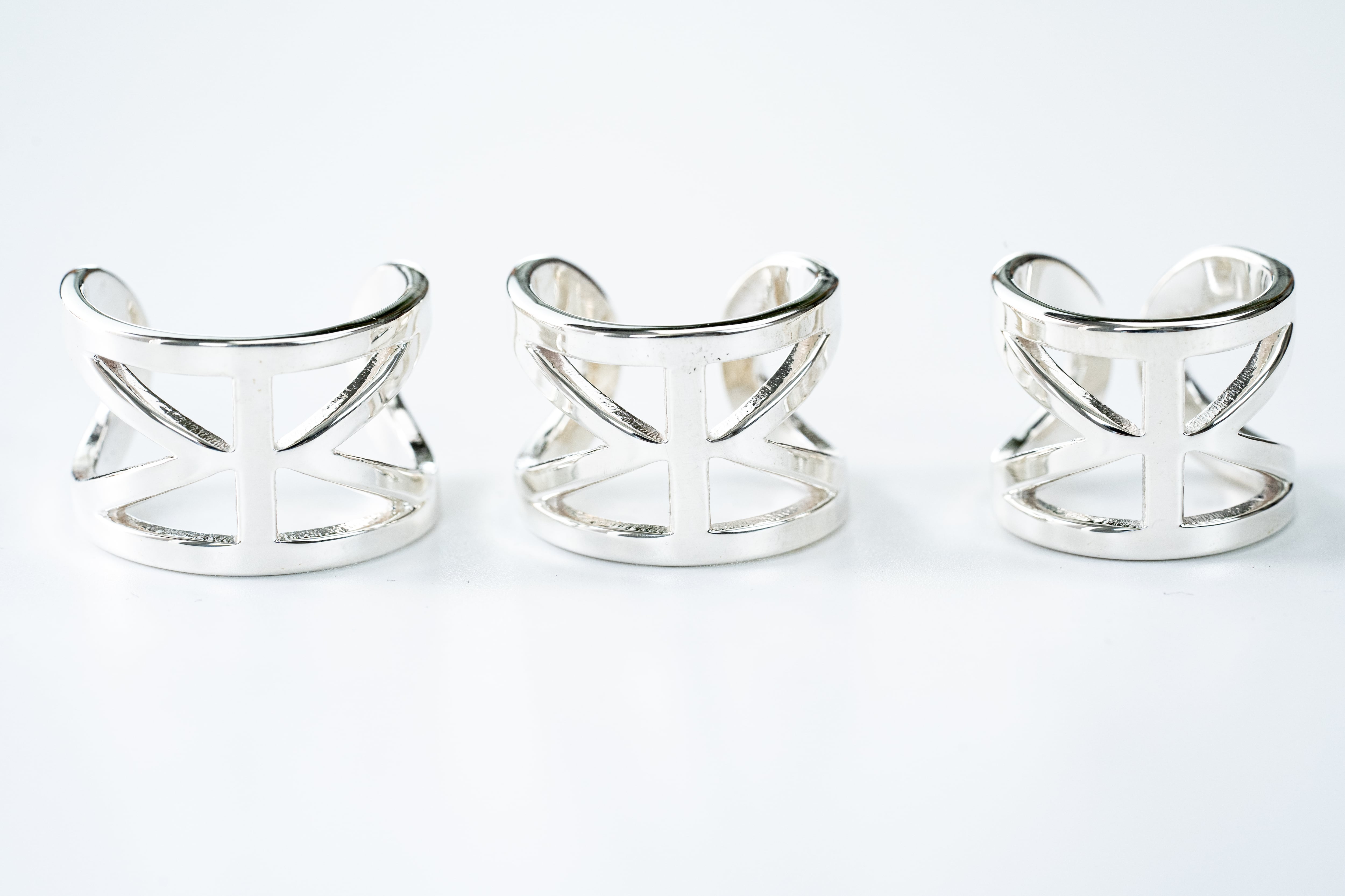 R-054 See through Mobius ring | WAKAN SILVER SMITH online store