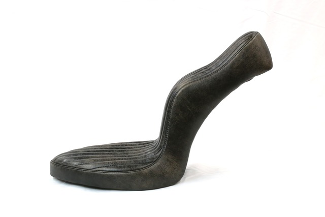 【抽選販売】クラックレザー : キング＆クイーン シート［縦タック&ロール]　(CKQ03)