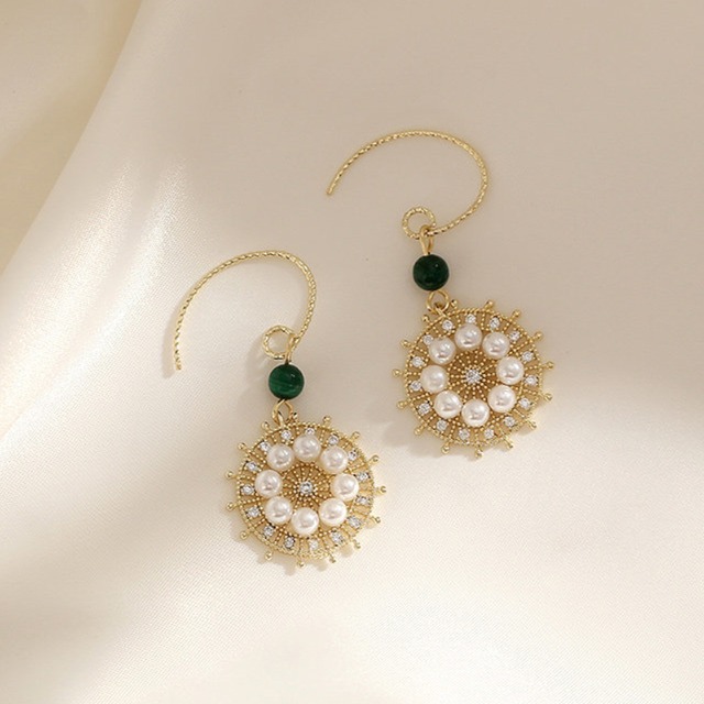Pearl Sunburst & Green Stone Hook Earrings　S0241