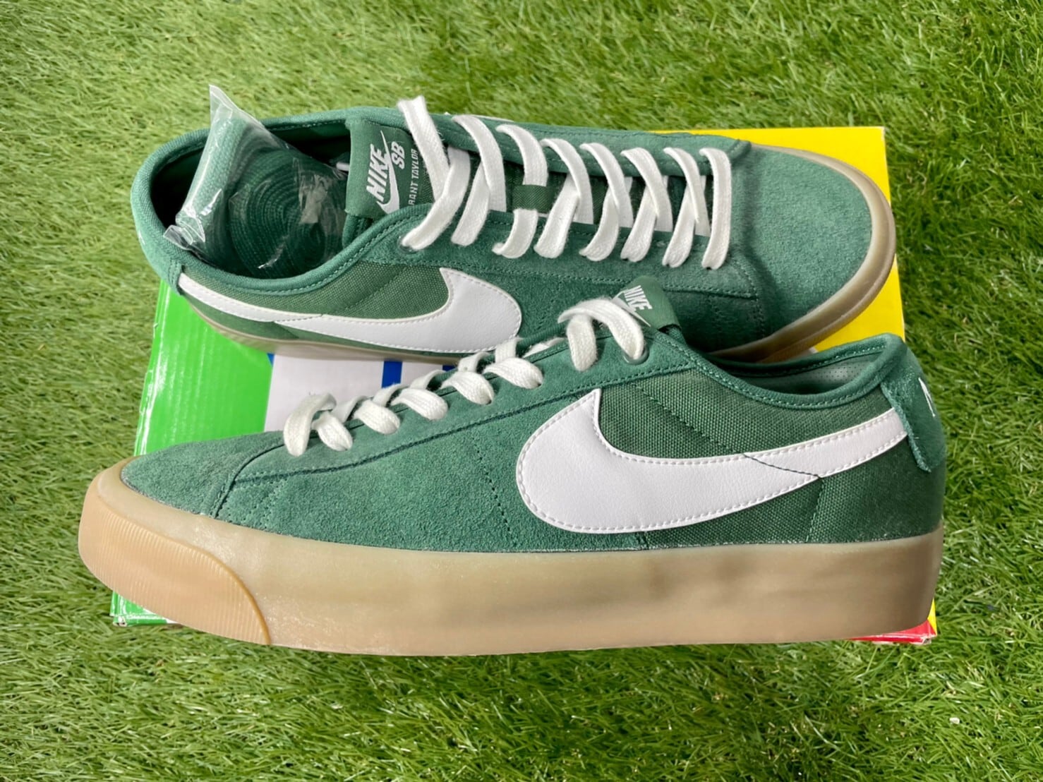 NIKE SB ZOOM BLAZER LOW PRO GT QS GREEN GUM 29㎝ DC0603-300 89201