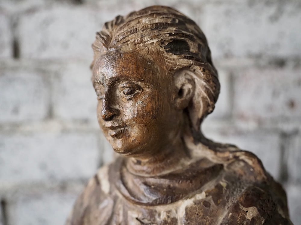 蛇を踏むマリア像 | antique Salon