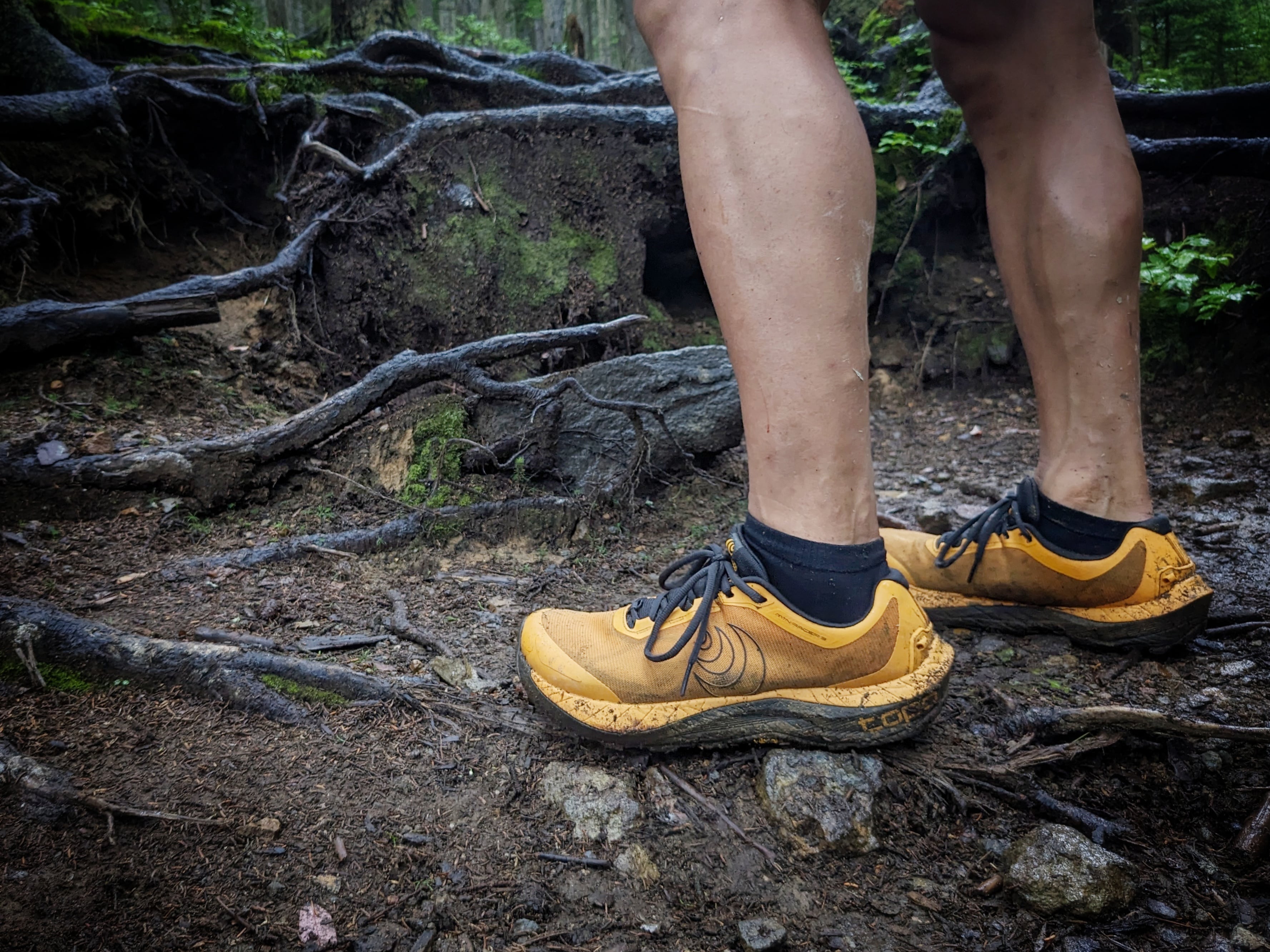 topo athletic（トポアスレチック） MTN Racer3（MTNレーサー3