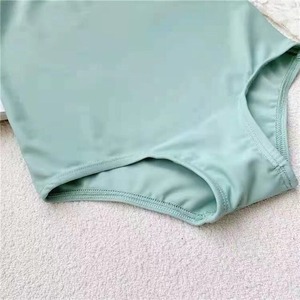 レースカラー長袖水着