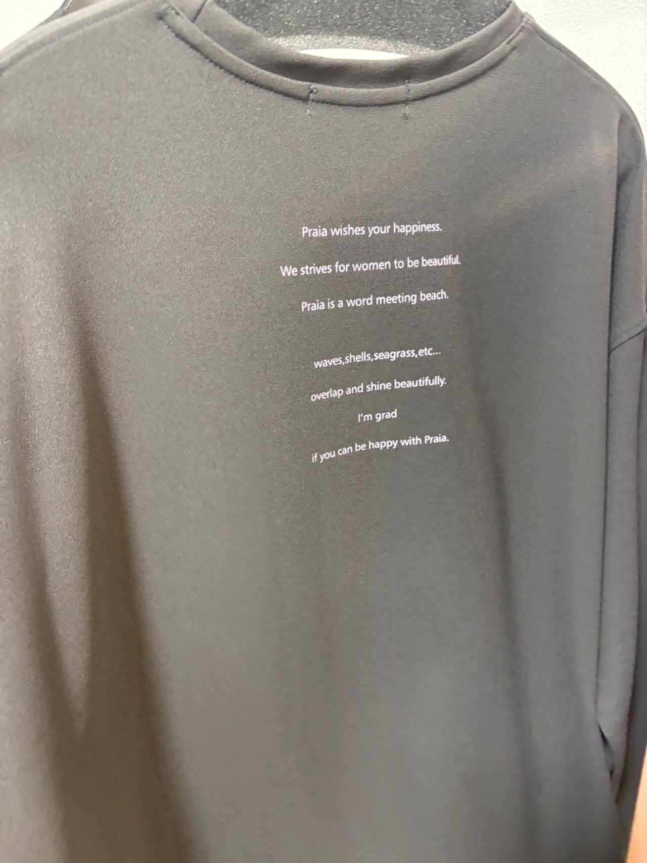 praia ティラウスワンポイントロゴT LER-25114B