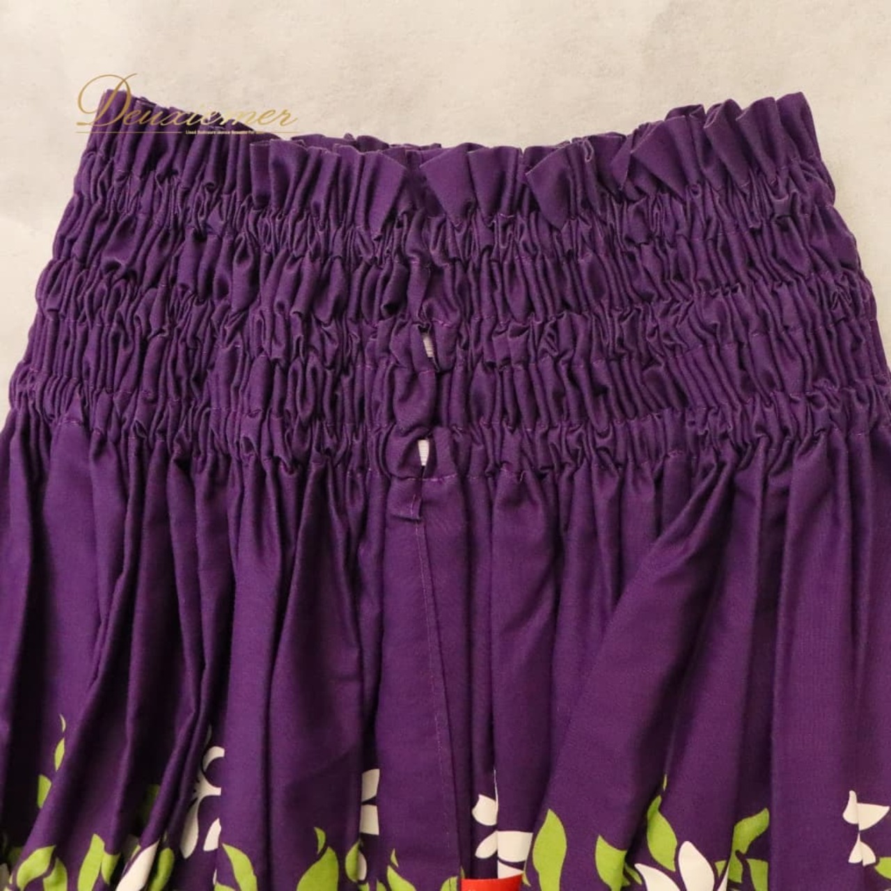 フラダンス 衣装 ALOHA FABRICS アロハファブリック パウスカート パープル系 ティアレ柄 ダンサー柄 踊り子 ハワイアンプリント ハワイアン アロハ フラ ダンス レッスン 練習 シングル スカート フレア 華やか 鮮やか かわいい おしゃれ ピンク系 ホワイト系 グリーン系 紫 白 黄緑