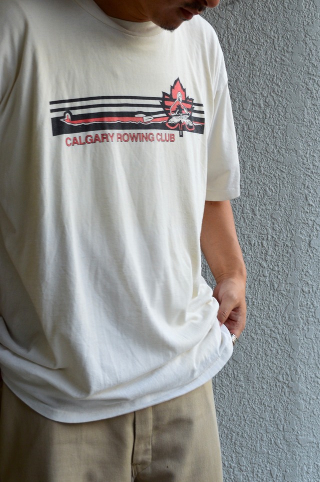 HUMEUR DESIGN 1990's From Canada "CALGARY ROWING CLUB" Sport Event Old Tee Single Stitch Made in Canada ハマーデザイン 90s シングルステッチT