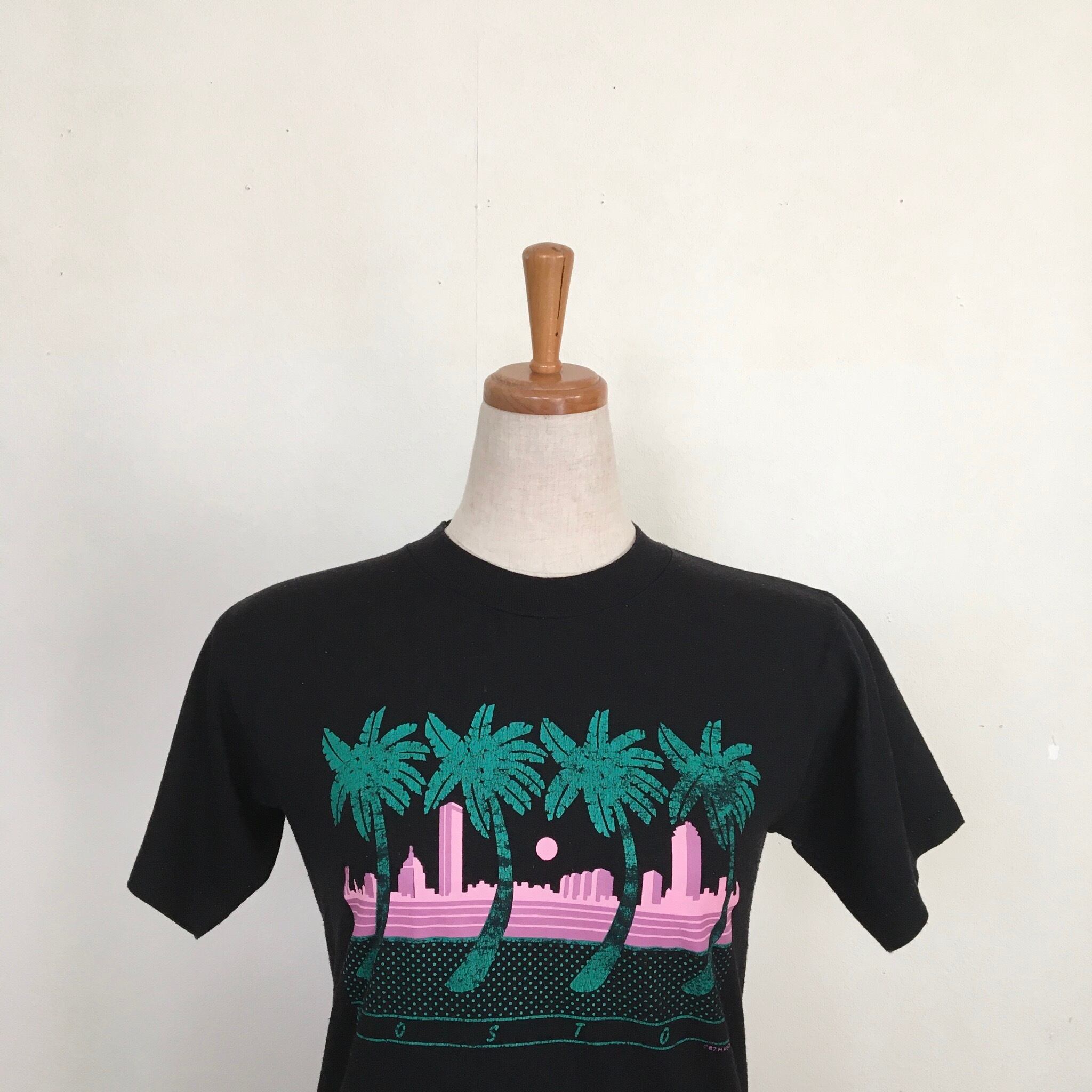 80s sportswear print tee