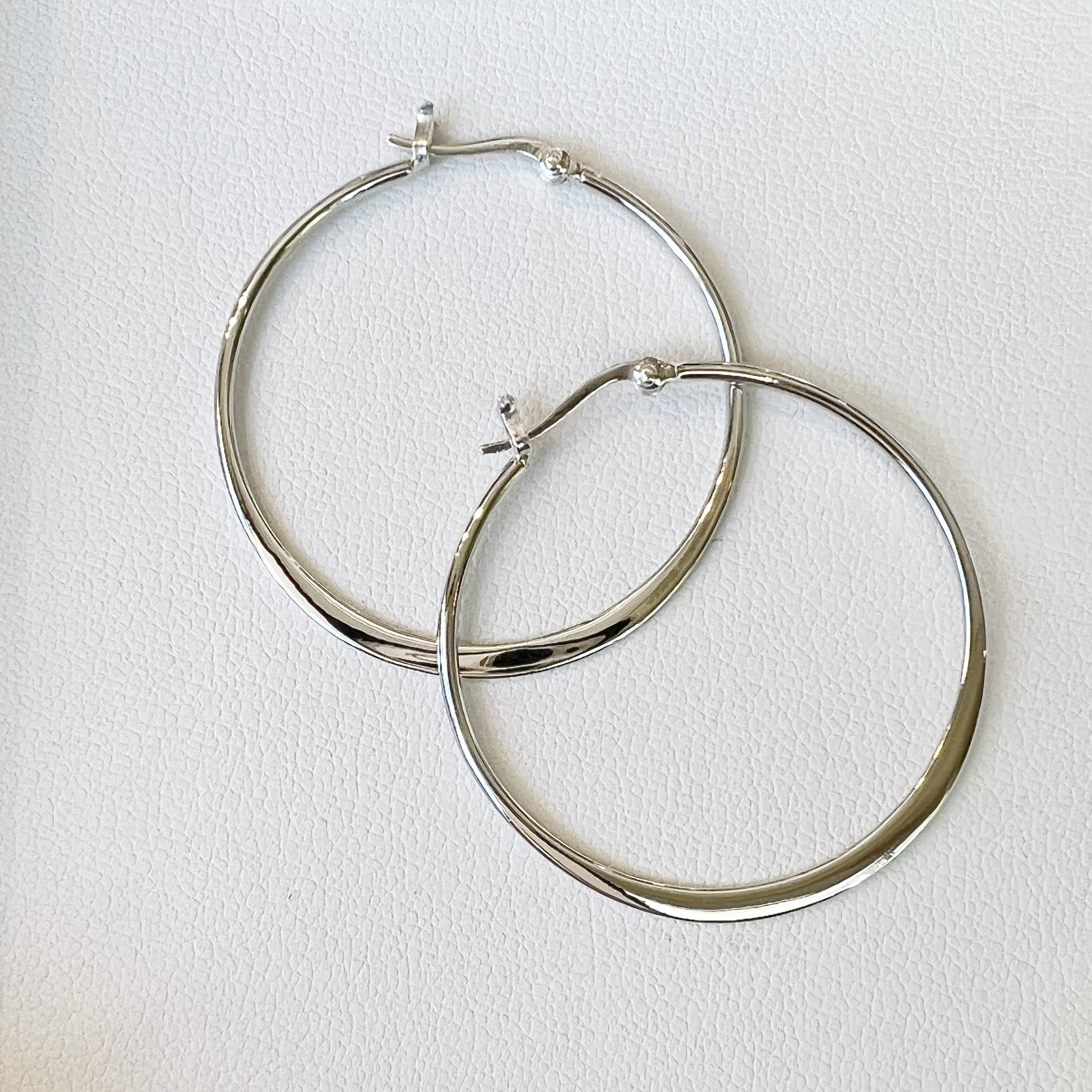 ビッグ フラット フープ ピアス 直径4cm | 【公式通販】鎌倉のシルバー