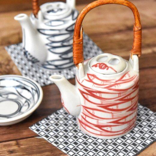 ベトナム陶器 バッチャン焼き 醤油差し お魚模様 | Phnom プノン