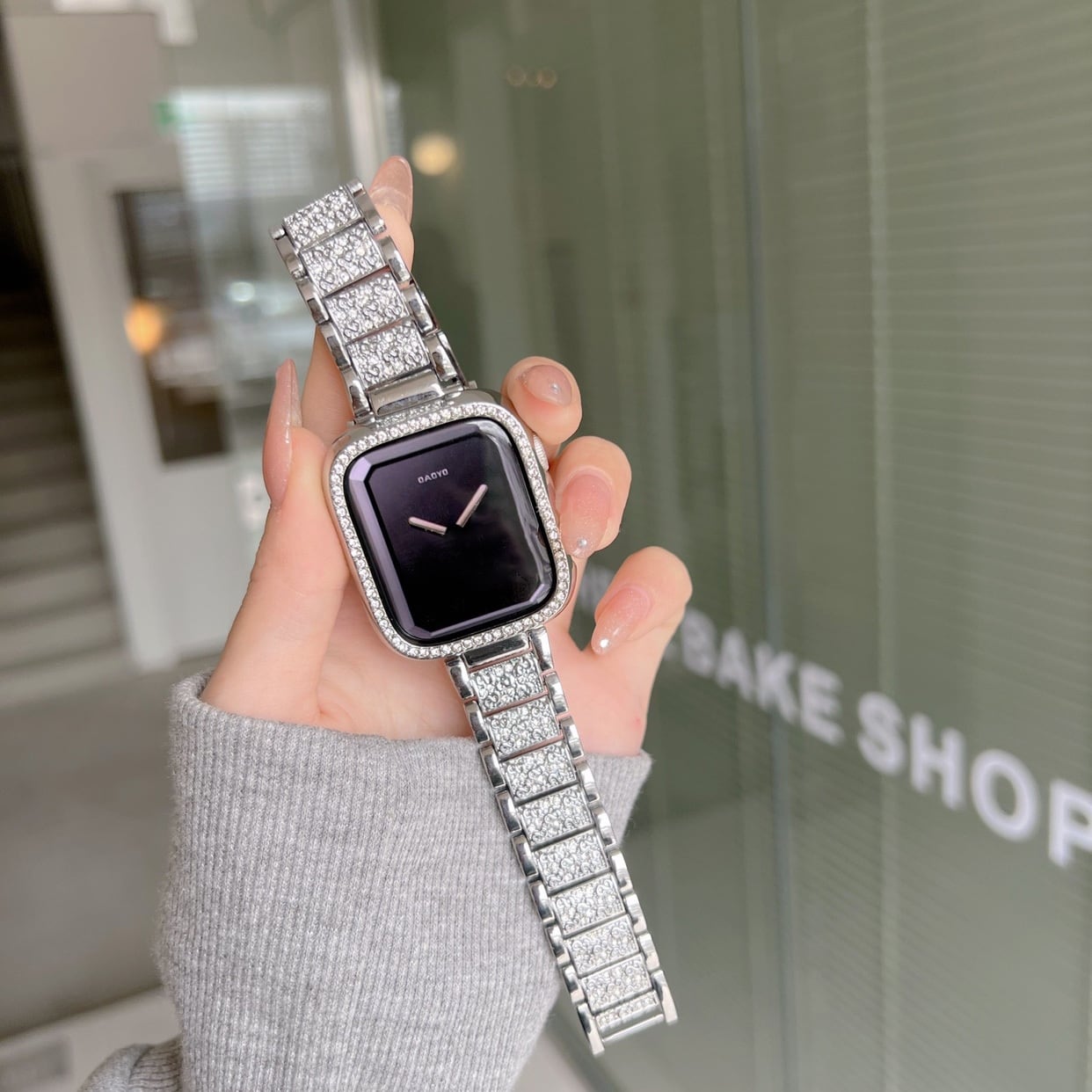 036」apple watchメタルバンド 49mm キラキラストーン付きアップル