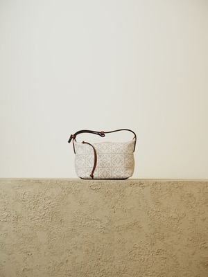 LOEWE ロエベ キュービィ ハンドバッグ